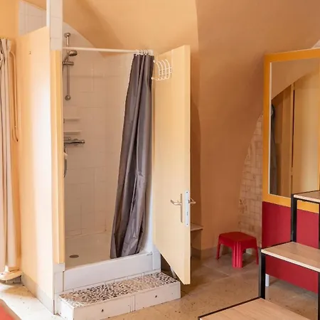Cozy A Avec Air Conditionne, 26 M² * 아이다